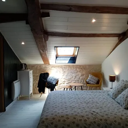 Bed & Breakfast Domaine De Poumatan